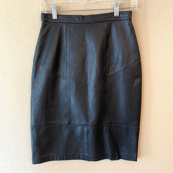 Vintage I.Magnin Leather Pencil Skirt - Picture 2 of 9